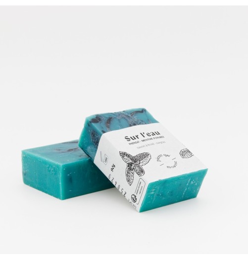 Savon bleu menthe cacao en petit pavé